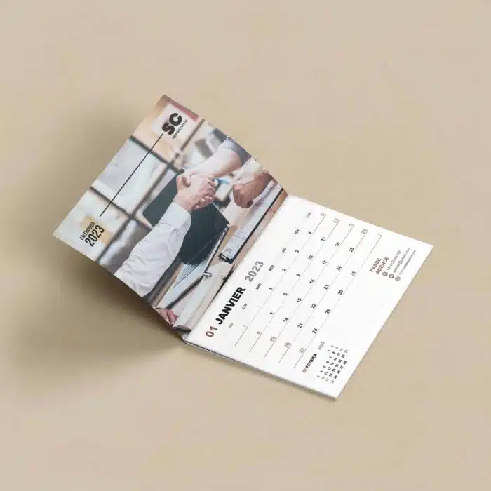 Calendrier piqué personnalisé pour une organisation optimale