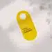 Une image d'une étiquette jaune de porte avec un message en français : "Hôtel de Luxury - PRIÈRE DE NE PAS DÉRANGER"